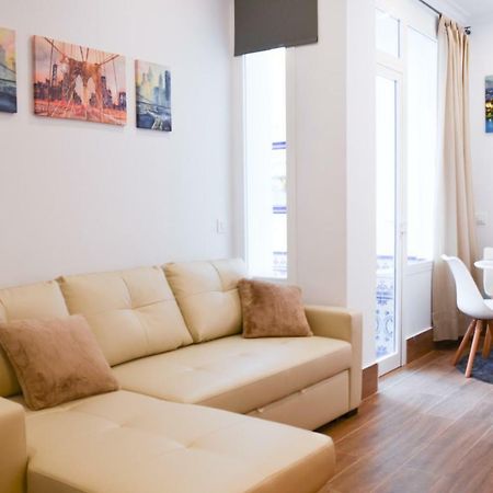 Apartamento San Jacinto III Sewilla Zewnętrze zdjęcie