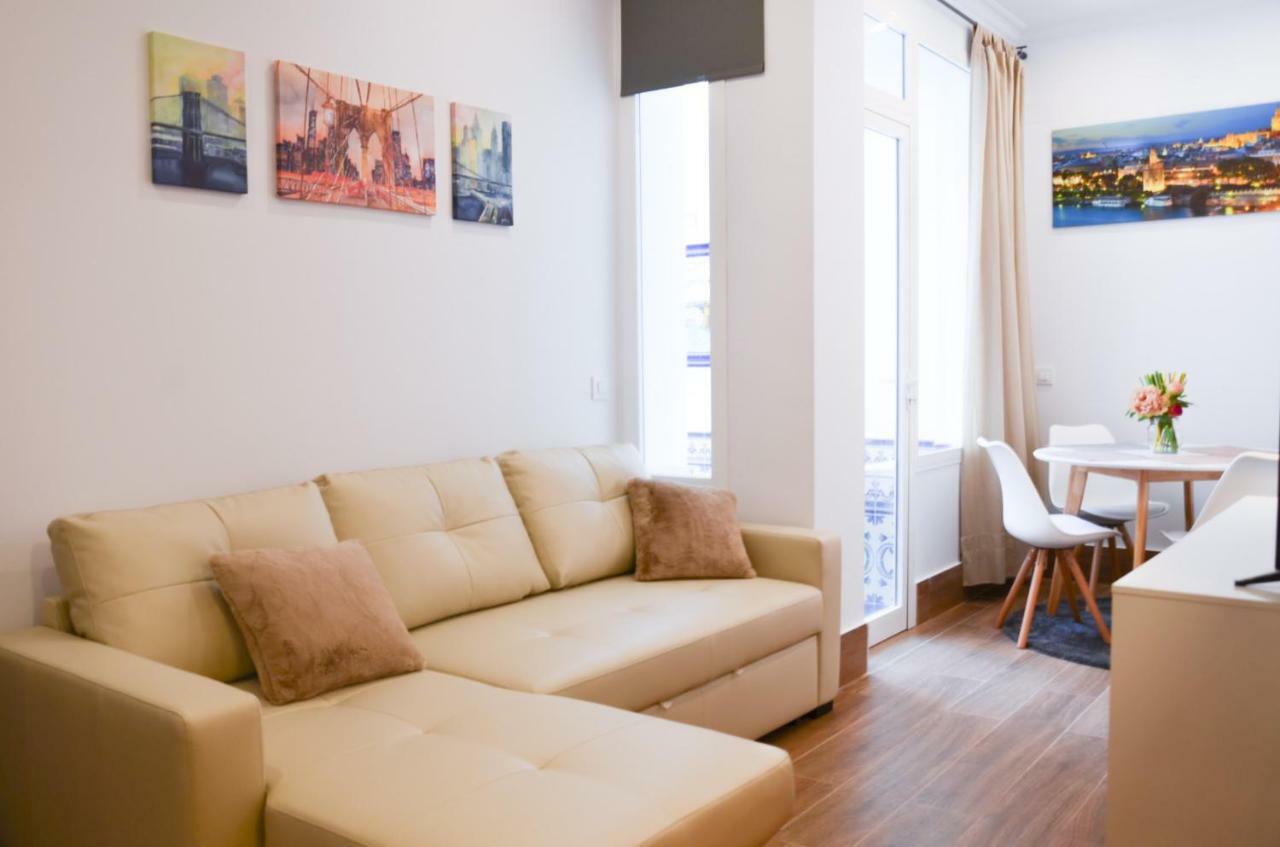 Apartamento San Jacinto III Sewilla Zewnętrze zdjęcie