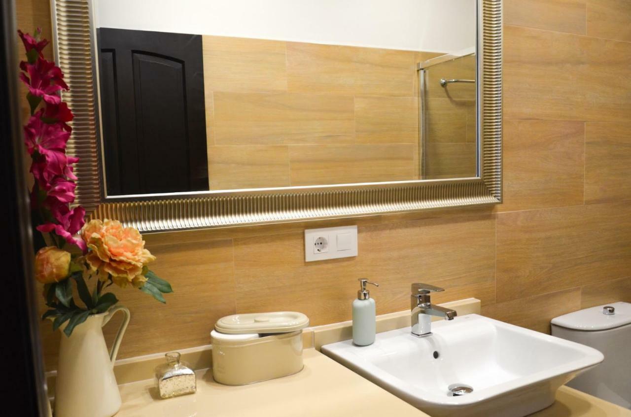 Apartamento San Jacinto III Sewilla Zewnętrze zdjęcie